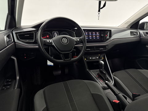 Volkswagen Polo 1.0 TSI Highline | Carplay | DSG | Parkeersens. | Clima | LED