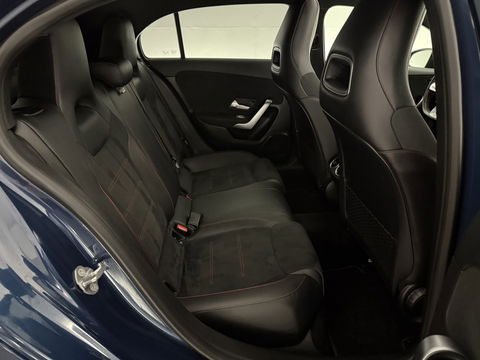 Mercedes-Benz A-Klasse 180 AMG | Pano | Virtual | Clima | Cruise | Camera | Stoelverw. | Navi | NAP