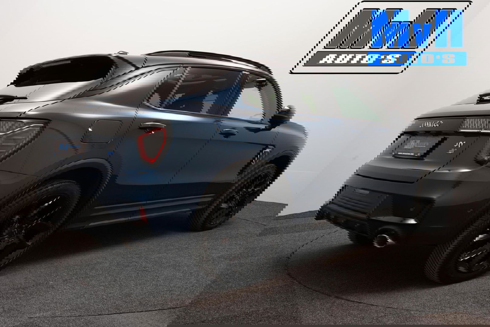 Lynk & Co 01 1.5 Hybride|FULL BLACK XL|ZWARTE.HEMEL|NAP|PANO