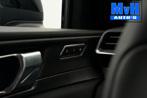 Lynk & Co 01 1.5 Hybride|FULL BLACK XL|ZWARTE.HEMEL|NAP|PANO