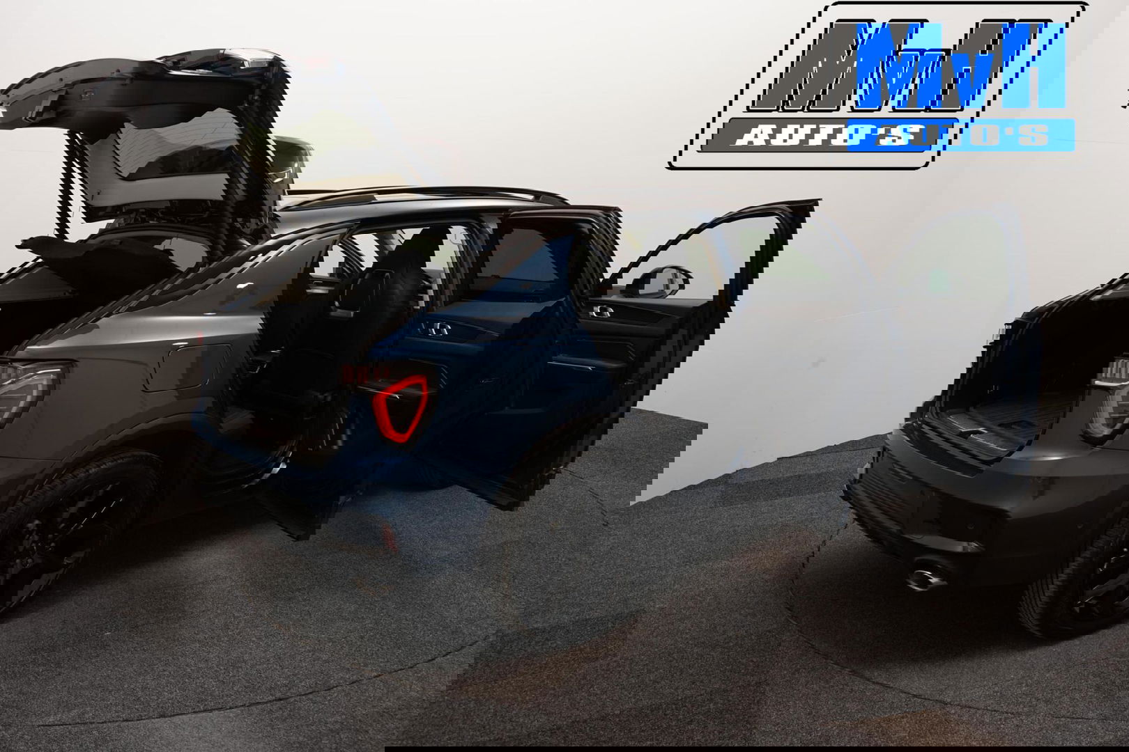 Lynk & Co 01 1.5 Hybride|FULL BLACK XL|ZWARTE.HEMEL|NAP|PANO