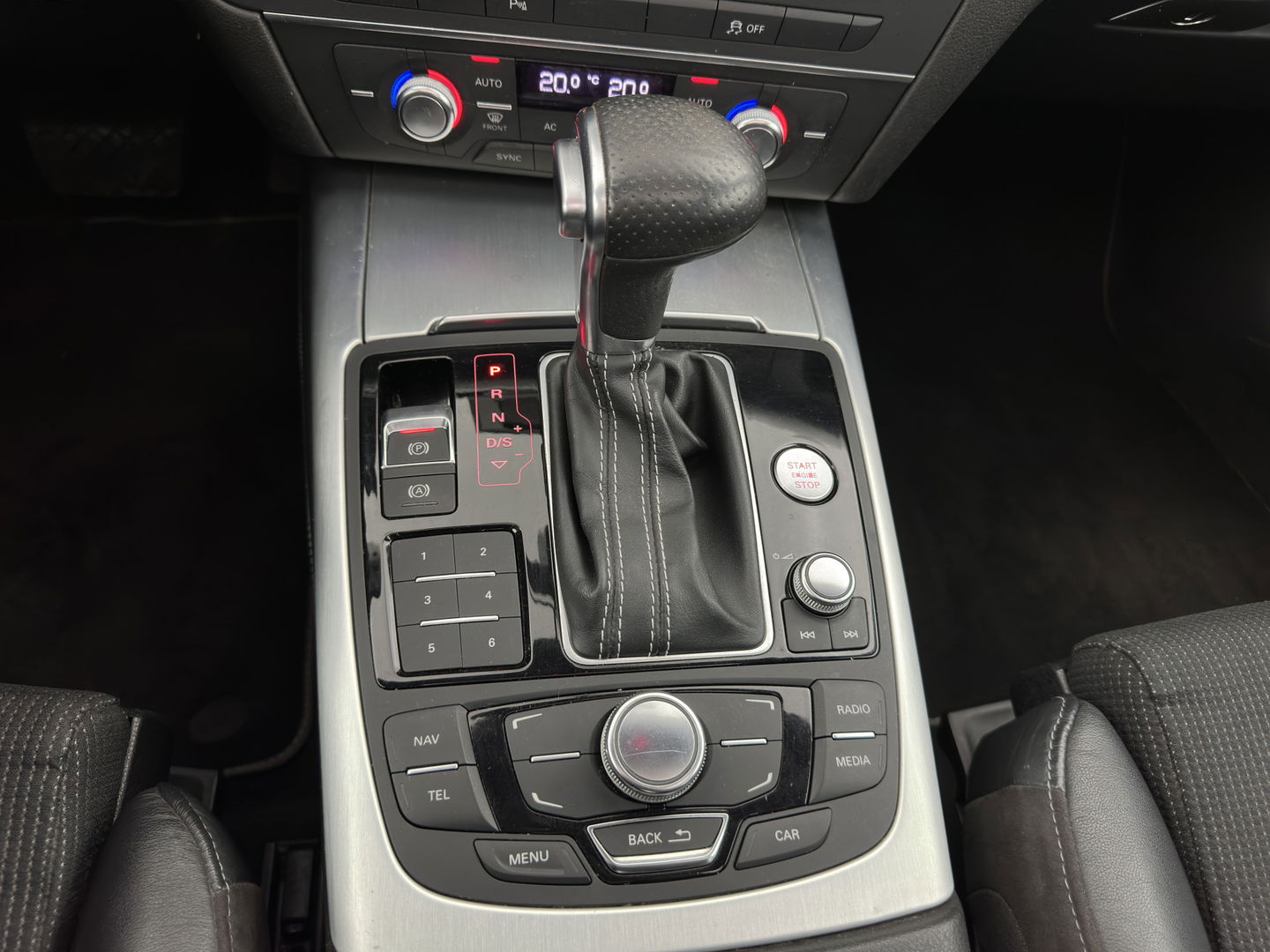 Audi A6 Limousine 2.0 TFSI S-Line Sportpack Pro Line Aut. *PANO | LEATHER-FABRIC | XENON | NAVI-FULLMAP | KEYLESS | SPORT-SEATS | ECC | PDC | CRUISE | TOWBAR | 19''ALU*