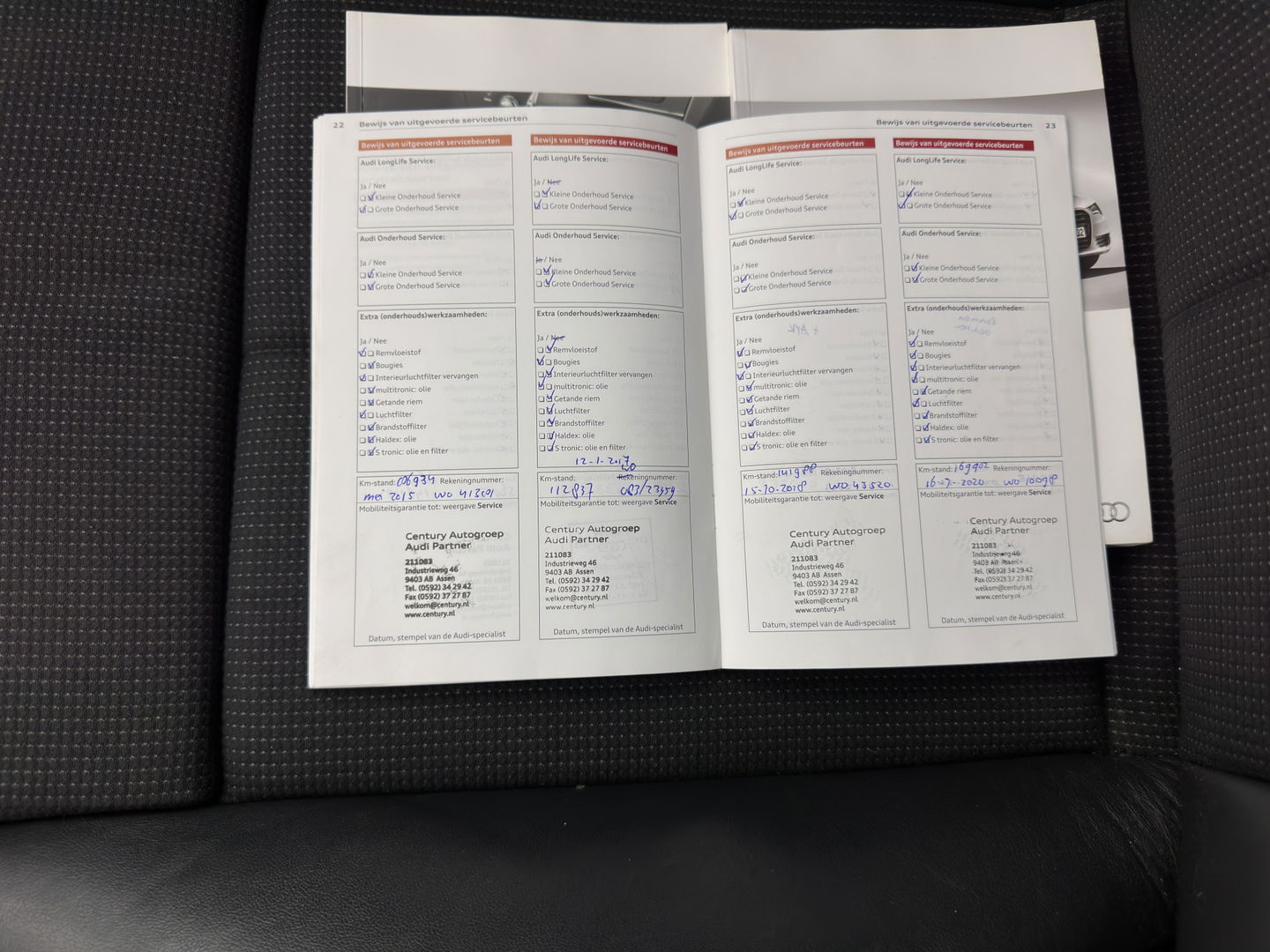 Audi A6 Limousine 2.0 TFSI S-Line Sportpack Pro Line Aut. *PANO | LEATHER-FABRIC | XENON | NAVI-FULLMAP | KEYLESS | SPORT-SEATS | ECC | PDC | CRUISE | TOWBAR | 19''ALU*