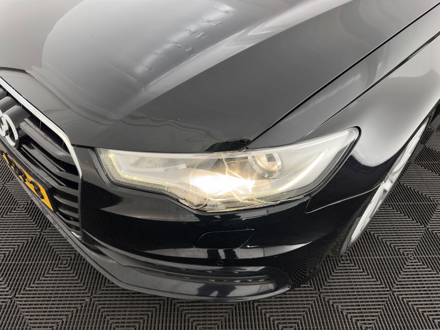 Audi A6 Limousine 2.0 TFSI S-Line Sportpack Pro Line Aut. *PANO | LEATHER-FABRIC | XENON | NAVI-FULLMAP | KEYLESS | SPORT-SEATS | ECC | PDC | CRUISE | TOWBAR | 19''ALU*