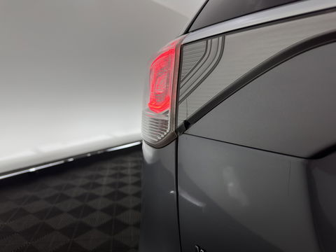 Mitsubishi Outlander 2.0 PHEV Instyle (INCL.BTW) Aut *PANO | FULL-LEATHER | XENON | NAVI-FULLMAP | KEYLESS | CAMERA | HEATED-COMFORTSEATS | ECC | SHIFT-PADDLES | PDC | CRUISE | PRIVACY-GLASS | DAB | TOWBAR | 18''ALU *