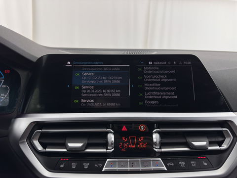 BMW 3 Serie Touring 320e Business Edition Plus M-Sportpack (INCL.BTW) *PANO | LASER-LED | LUXURY-LEATHER | HEATED-SPORTSEATS | HARMAN/KARDON | VIRTUAL-COCKPIT | AMBIENT-LIGHT | NAVI-FULLMAP | DAB+ | 18''ALU*