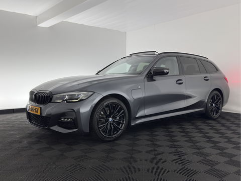 BMW 3 Serie Touring 320e Business Edition Plus M-Sportpack (INCL.BTW) *PANO | LASER-LED | LUXURY-LEATHER | HEATED-SPORTSEATS | HARMAN/KARDON | VIRTUAL-COCKPIT | AMBIENT-LIGHT | NAVI-FULLMAP | DAB+ | 18''ALU*