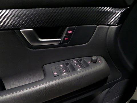 SEAT Exeo 2.0 TSI Sport "Origineel NL!" Apple-carplay Leer Bluetooth Navigatie Stoelverwarming Xenon Youngtimer "2e eigenaar"