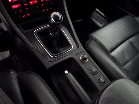 SEAT Exeo 2.0 TSI Sport "Origineel NL!" Apple-carplay Leer Bluetooth Navigatie Stoelverwarming Xenon Youngtimer "2e eigenaar"