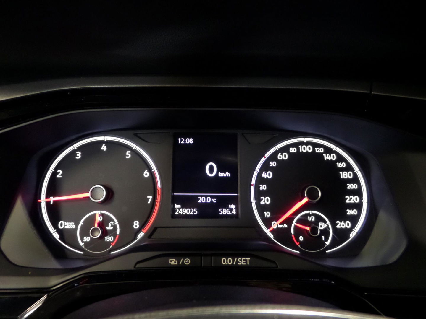 Volkswagen Polo 1.0 TSI Comfortline "Origineel NL!" Apple-Carplay Parkeersensoren Adaptive-Cruise Climatronic Dealer-onderhouden