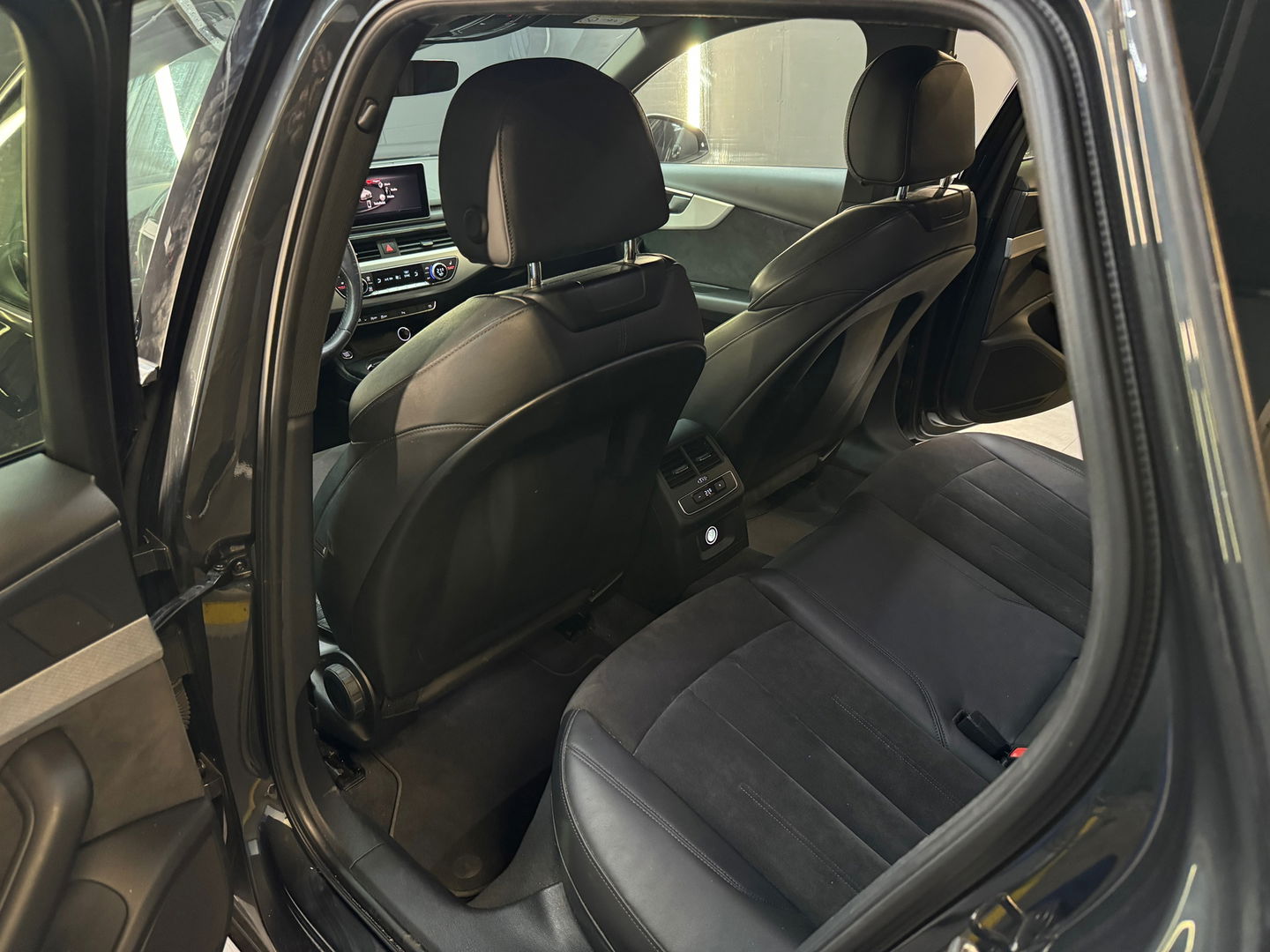 Audi A4 AVANT 2.0 TFSI MHEV Design Pro Line Keyless|ACC|Lane