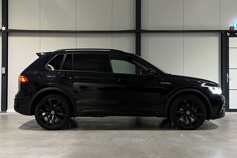 Volkswagen Tiguan 1.5 TSI R-Line Black Edition Trekhaak VOL!