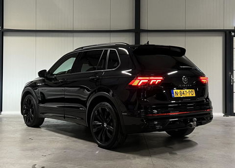 Volkswagen Tiguan 1.5 TSI R-Line Black Edition Trekhaak VOL!