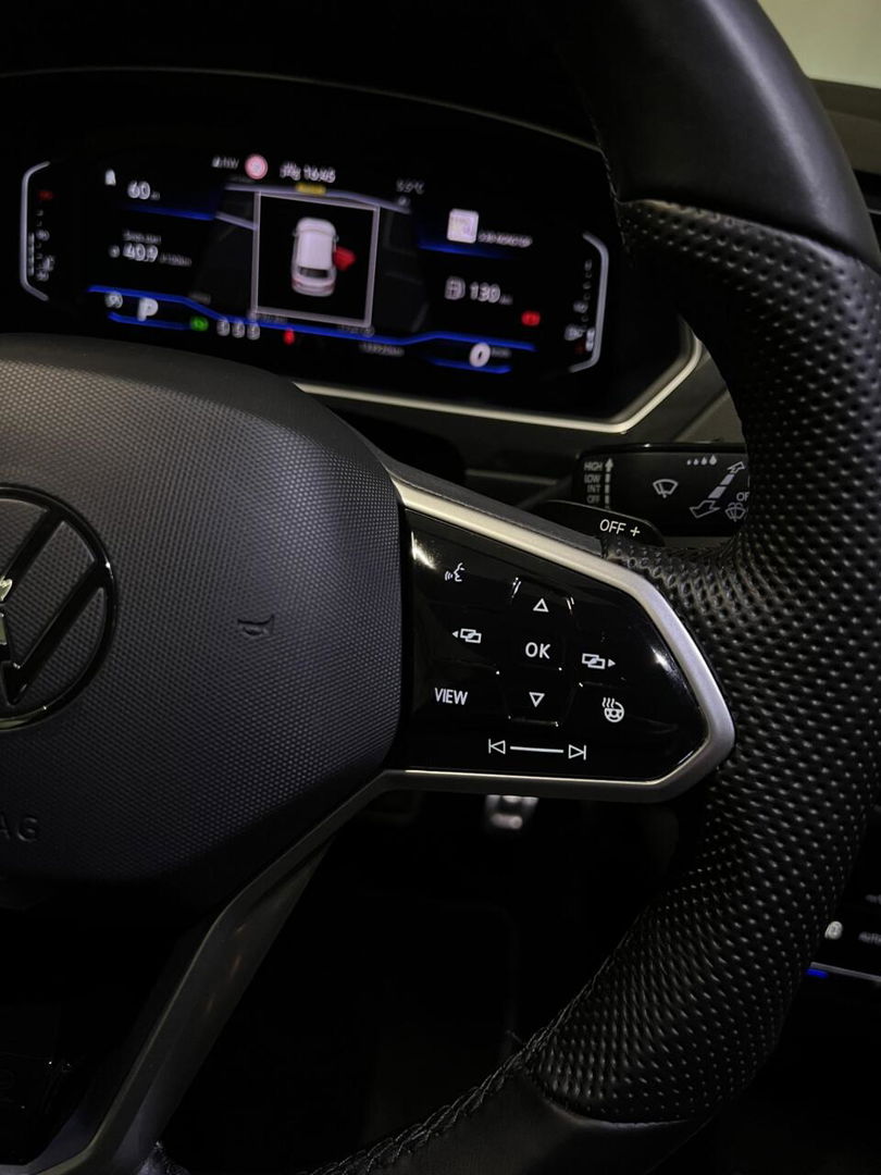 Volkswagen Tiguan 1.5 TSI R-Line Black Edition Trekhaak VOL!