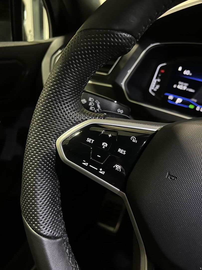 Volkswagen Tiguan 1.5 TSI R-Line Black Edition Trekhaak VOL!