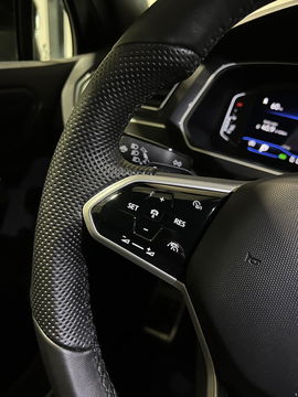 Volkswagen Tiguan 1.5 TSI R-Line Black Edition Trekhaak VOL!