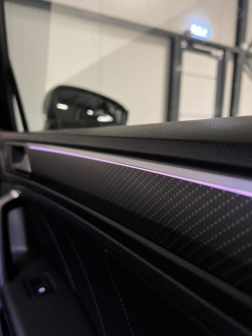 Volkswagen Tiguan 1.5 TSI R-Line Black Edition Trekhaak VOL!