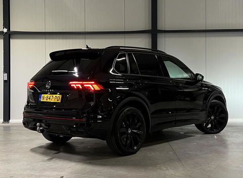 Volkswagen Tiguan 1.5 TSI R-Line Black Edition Trekhaak VOL!