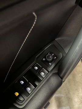 Volkswagen Tiguan 1.5 TSI R-Line Black Edition Trekhaak VOL!