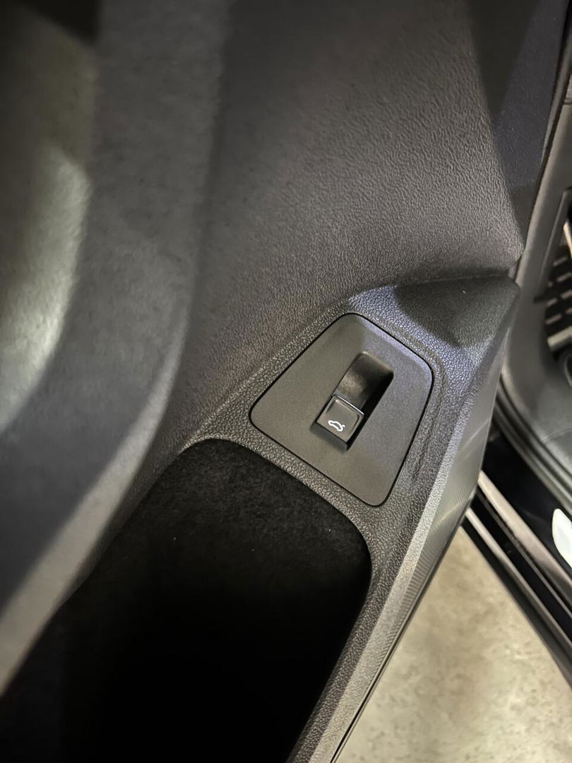 Volkswagen Tiguan 1.5 TSI R-Line Black Edition Trekhaak VOL!