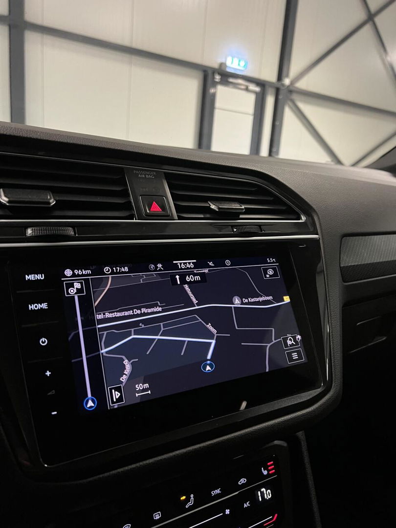 Volkswagen Tiguan 1.5 TSI R-Line Black Edition Trekhaak VOL!