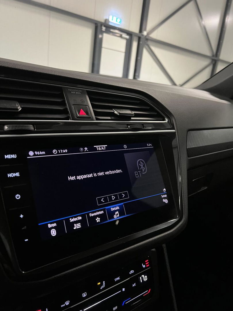 Volkswagen Tiguan 1.5 TSI R-Line Black Edition Trekhaak VOL!