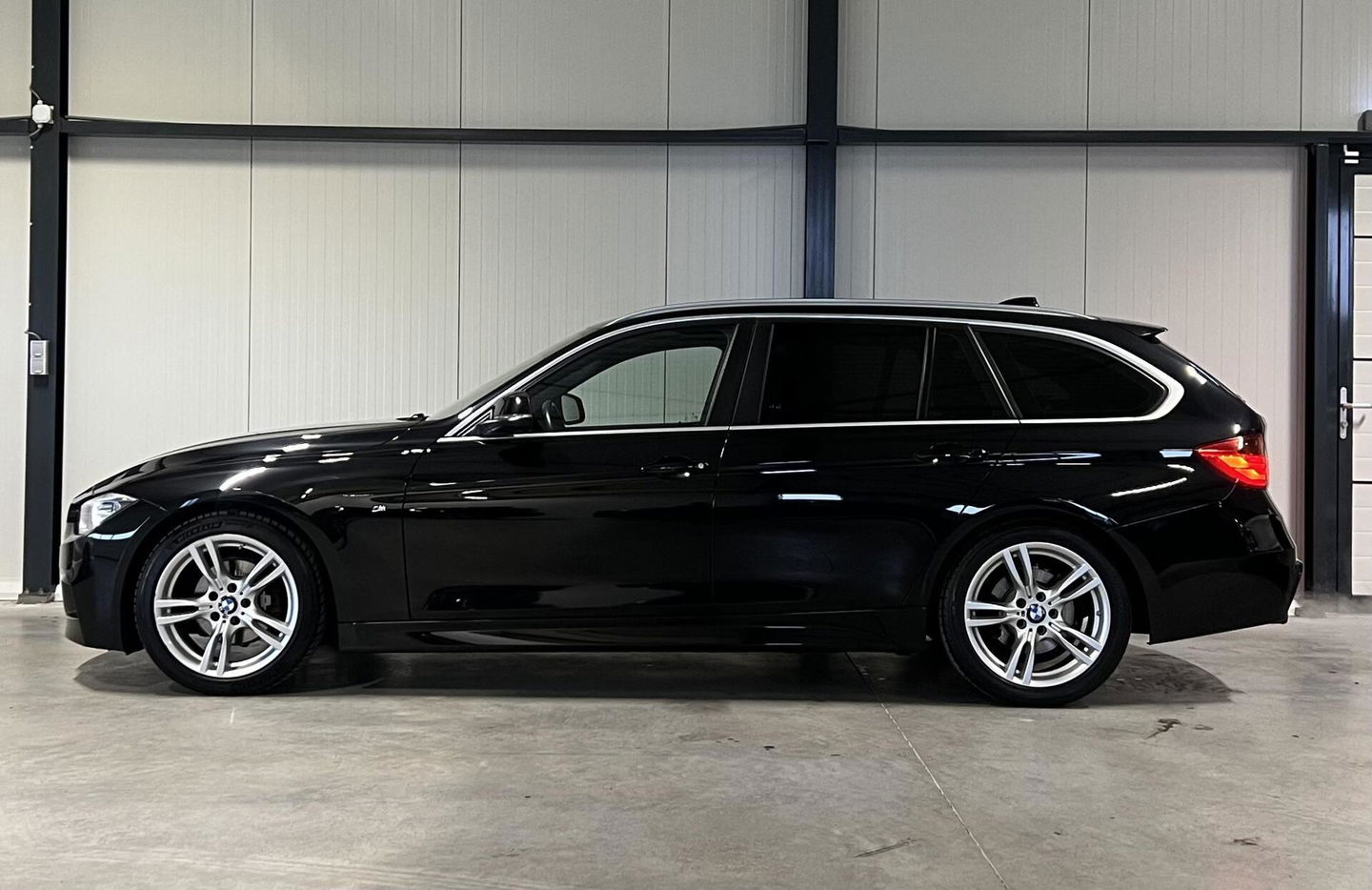 BMW 3 Serie Touring M-Sport Edition Executive Harman/kardon