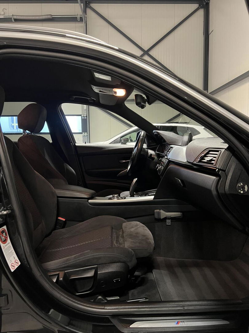 BMW 3 Serie Touring M-Sport Edition Executive Harman/kardon