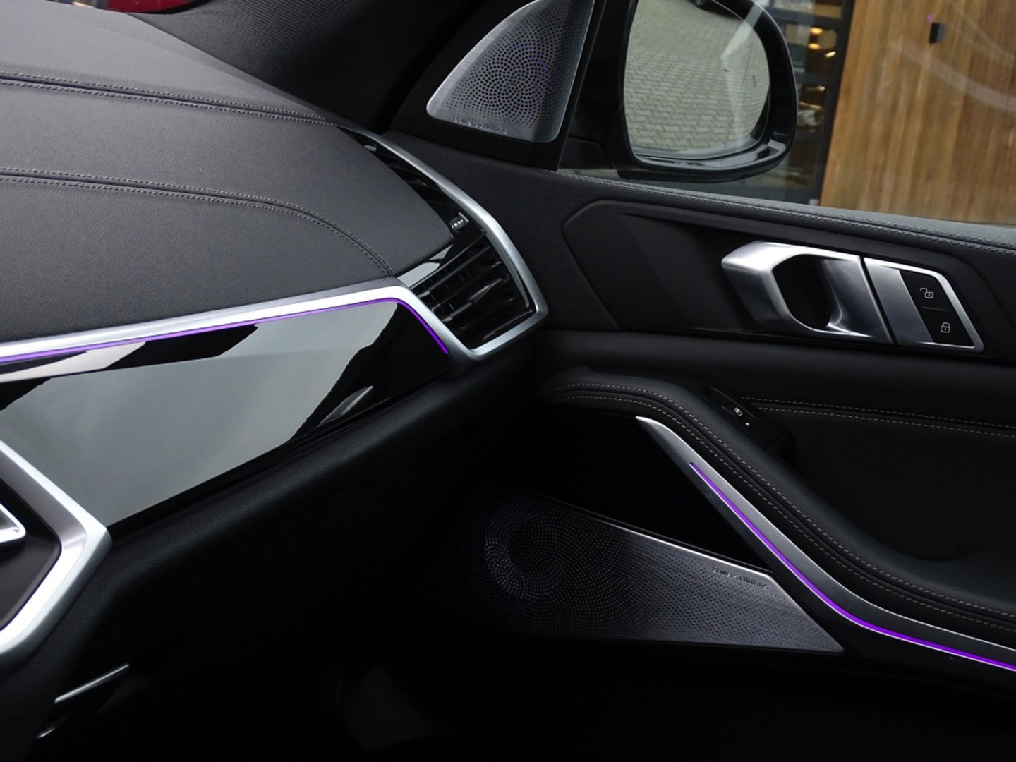 BMW X5 45e 394PK X-drive / M-Sport Pro / Individual / B&W / 360°