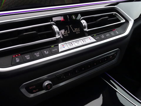 BMW X5 45e 394PK X-drive / M-Sport Pro / Individual / B&W / 360°