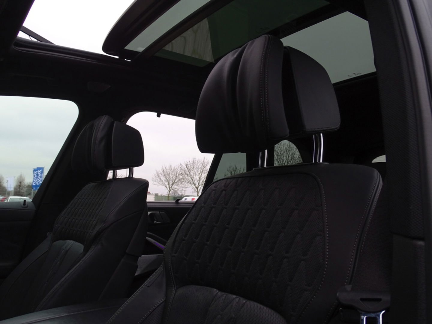 BMW X5 45e 394PK X-drive / M-Sport Pro / Individual / B&W / 360°