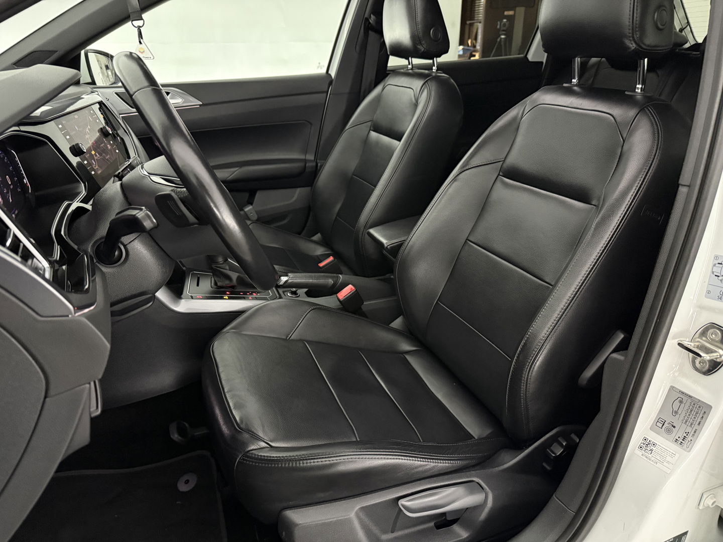 Volkswagen Polo 1.0 TSI R-Line | Pano | Camera | Adap. Cruise | Carplay | Virtual | NAP