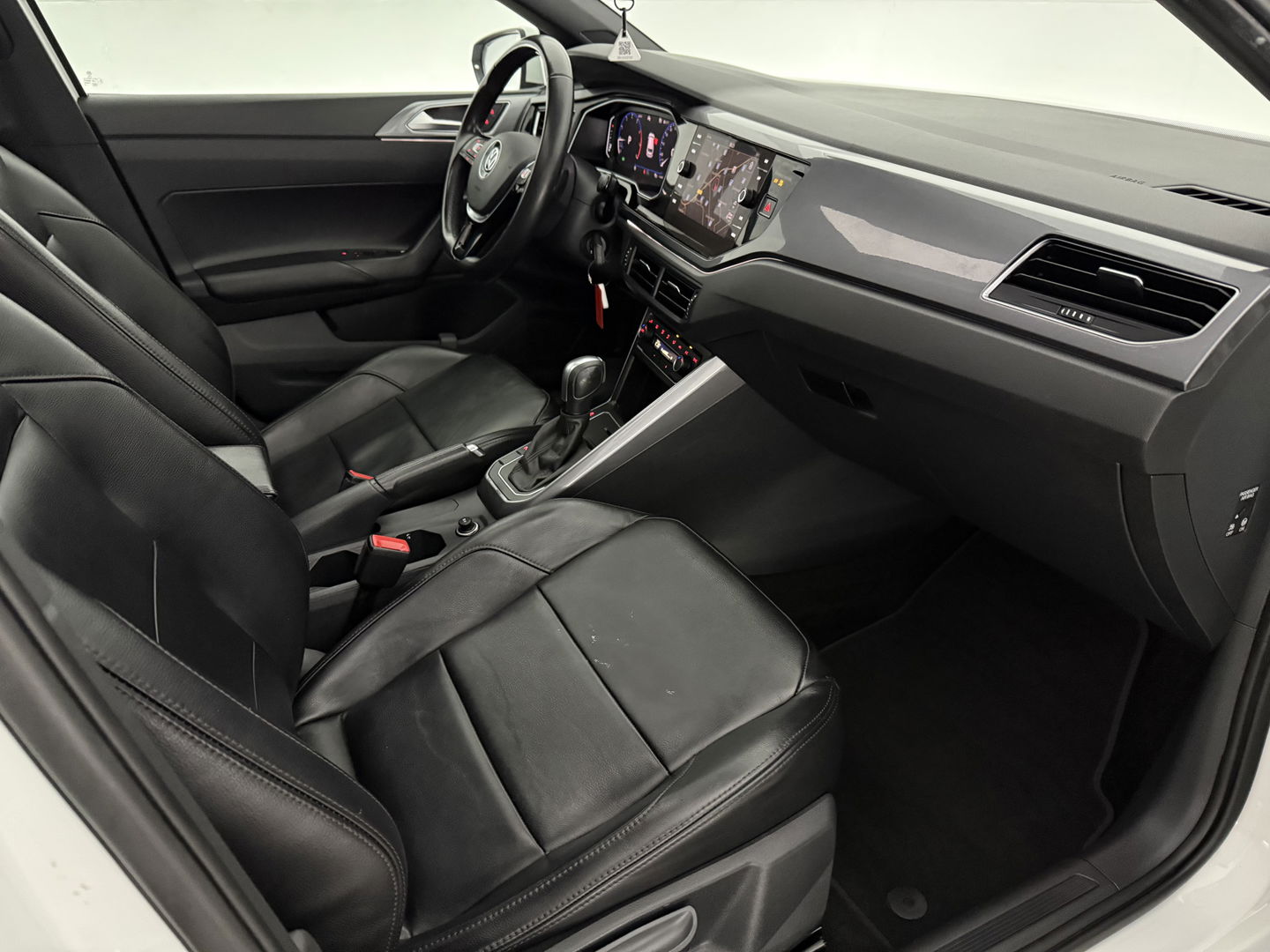 Volkswagen Polo 1.0 TSI R-Line | Pano | Camera | Adap. Cruise | Carplay | Virtual | NAP