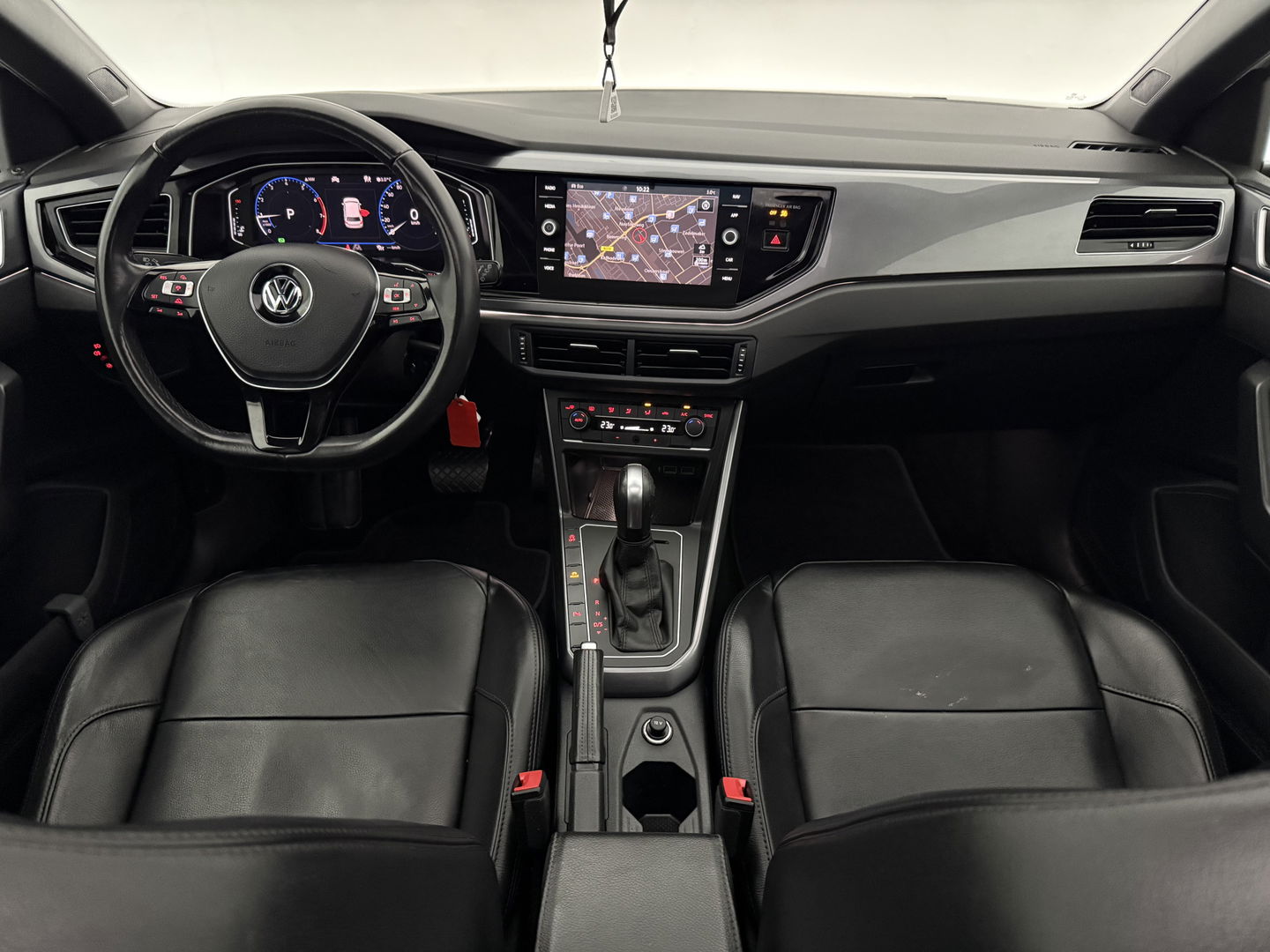 Volkswagen Polo 1.0 TSI R-Line | Pano | Camera | Adap. Cruise | Carplay | Virtual | NAP