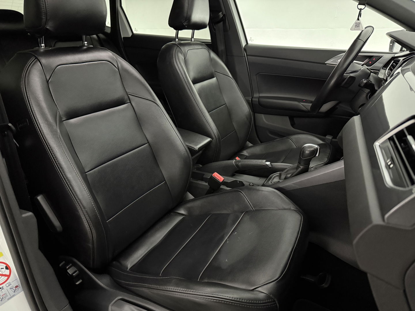 Volkswagen Polo 1.0 TSI R-Line | Pano | Camera | Adap. Cruise | Carplay | Virtual | NAP