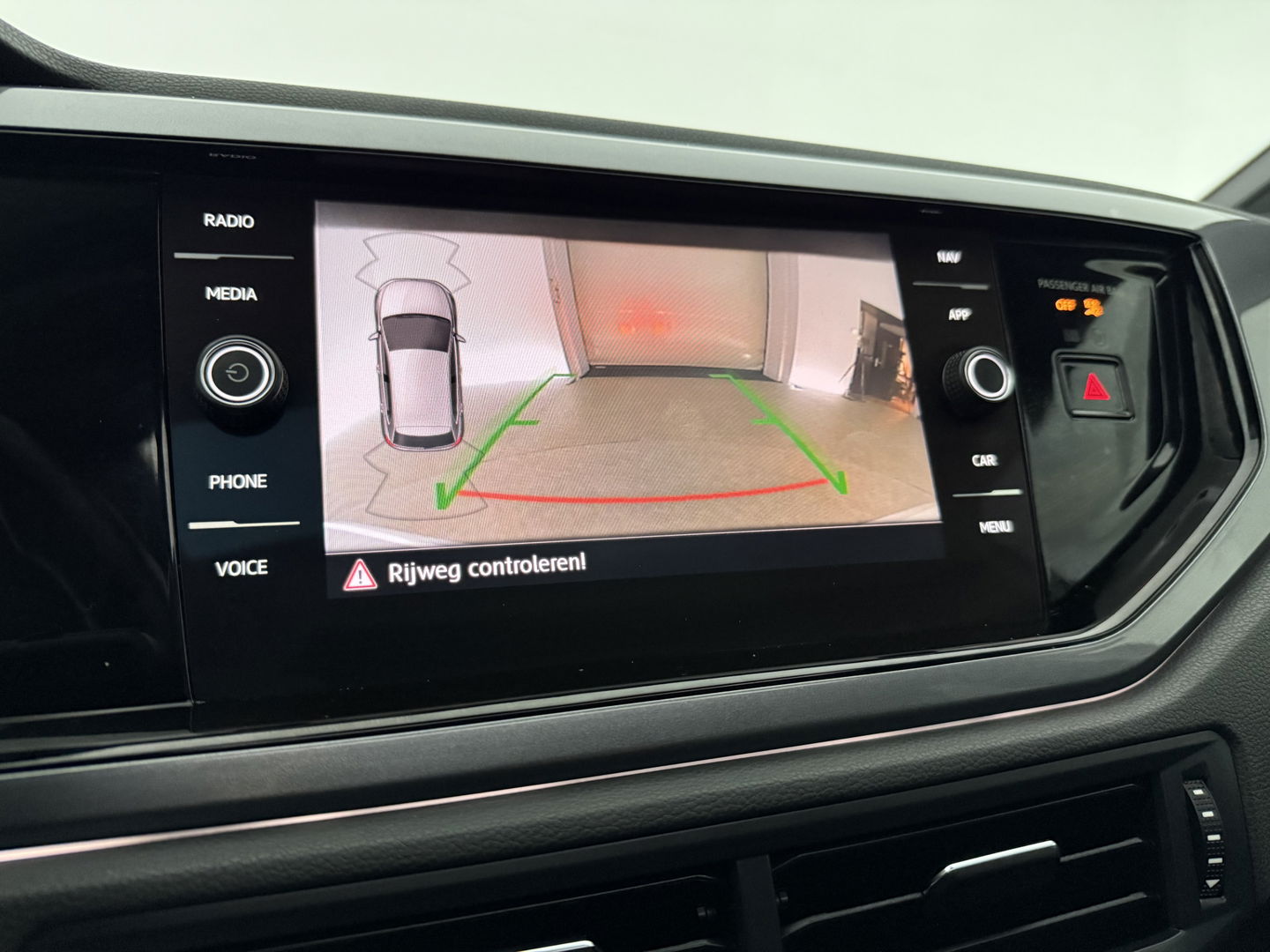 Volkswagen Polo 1.0 TSI R-Line | Pano | Camera | Adap. Cruise | Carplay | Virtual | NAP