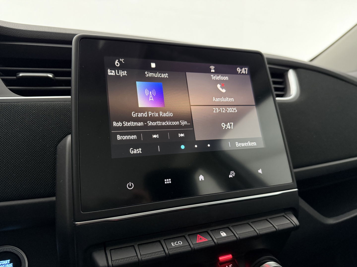 Renault ZOE 50 kWh Life Huur accu | SOH 93% | Carplay | Cruise | Airco | Keyless