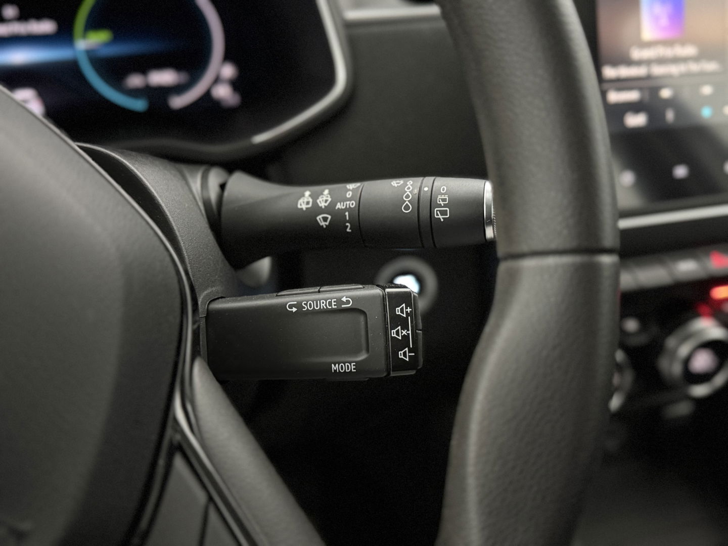 Renault ZOE 50 kWh Life Huur accu | SOH 93% | Carplay | Cruise | Airco | Keyless