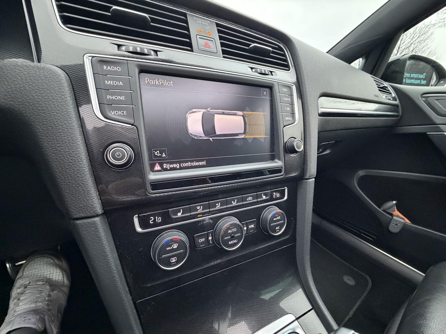 Volkswagen Golf 1.4 TSI GTE Leder l Pano l accupakket 2021