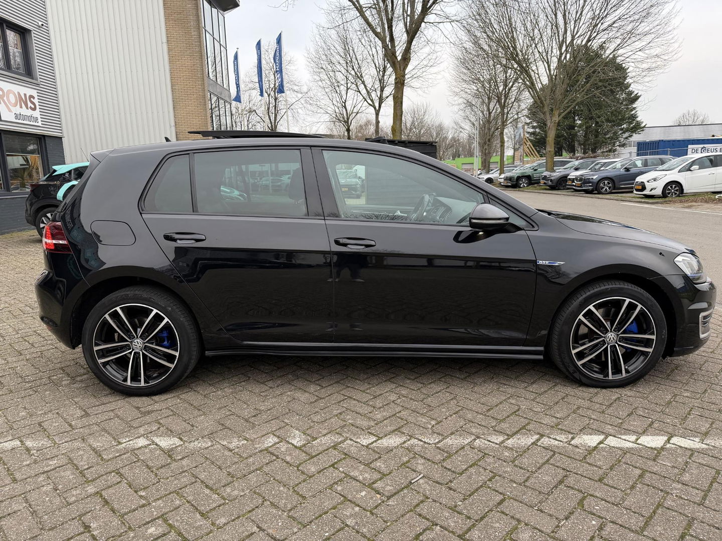 Volkswagen Golf 1.4 TSI GTE Leder l Pano l accupakket 2021