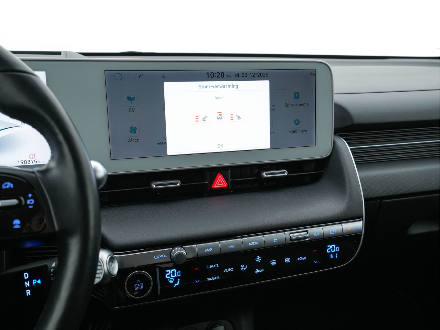 Hyundai IONIQ 5 Connect+ 73kWh [ 3-Fase ] {SOH-97%} (INCL-BTW) Aut *HEATPUMP | LEATHER | BOSE-AUDIO | FULL-LED | DIGI-COCKPIT | AMBIENT-LIGHT | DAB | SHIFT-PADDLES | HEAD-UP | NAVI-FULLMAP | KEYLESS | CAMERA | HEATED-COMFORTSEATS | ...