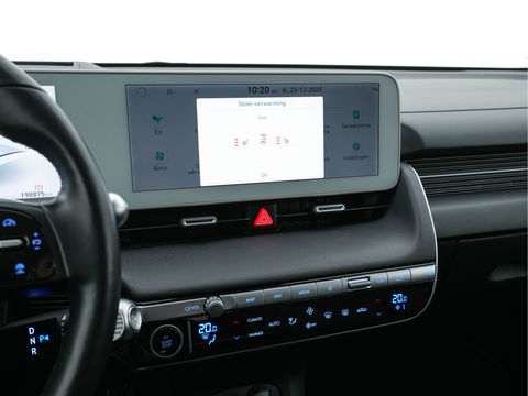 Hyundai IONIQ 5 Connect+ 73kWh [ 3-Fase ] {SOH-97%} (INCL-BTW) Aut *HEATPUMP | LEATHER | BOSE-AUDIO | FULL-LED | DIGI-COCKPIT | AMBIENT-LIGHT | DAB | SHIFT-PADDLES | HEAD-UP | NAVI-FULLMAP | KEYLESS | CAMERA | HEATED-COMFORTSEATS | ...