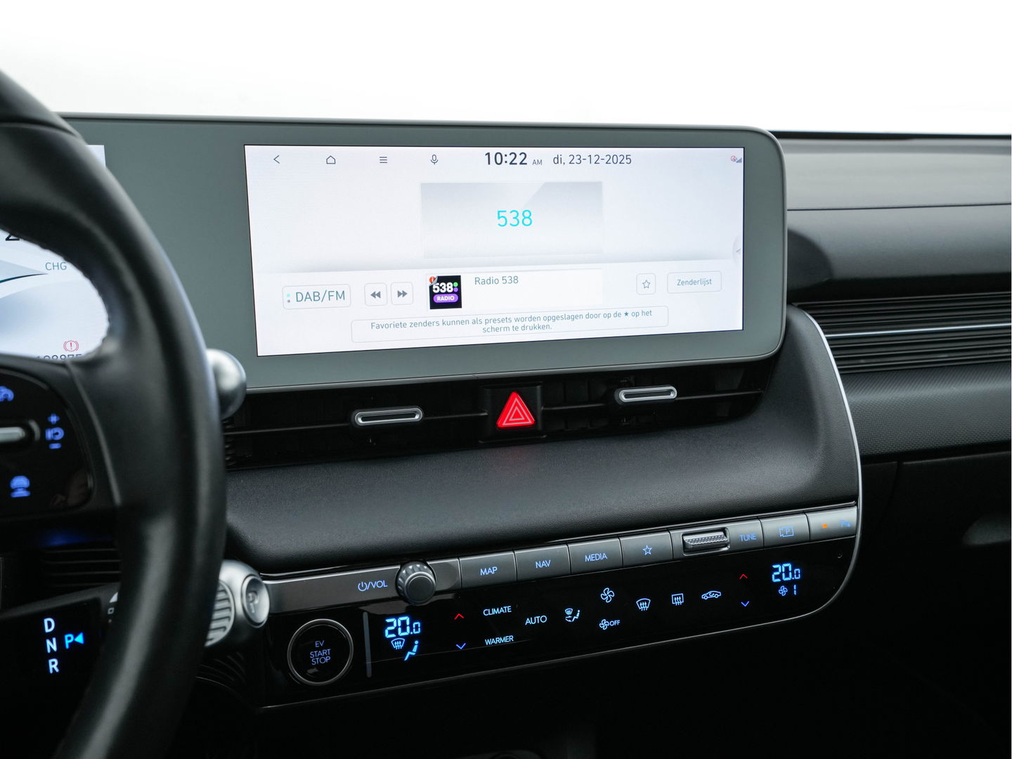 Hyundai IONIQ 5 Connect+ 73kWh [ 3-Fase ] {SOH-97%} (INCL-BTW) Aut *HEATPUMP | LEATHER | BOSE-AUDIO | FULL-LED | DIGI-COCKPIT | AMBIENT-LIGHT | DAB | SHIFT-PADDLES | HEAD-UP | NAVI-FULLMAP | KEYLESS | CAMERA | HEATED-COMFORTSEATS | ...