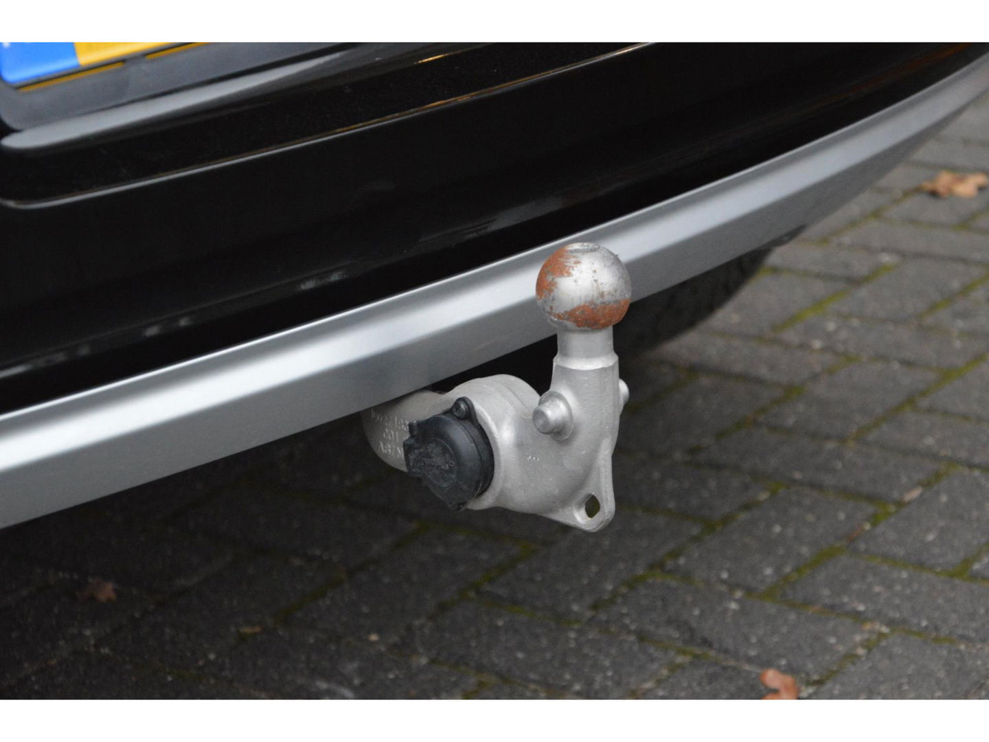 Volvo XC40 T4 Recharge R-Design | Trekhaak 1800KG | Stoel + Stuur Verwarmd | Harman/Kardon | Camera |