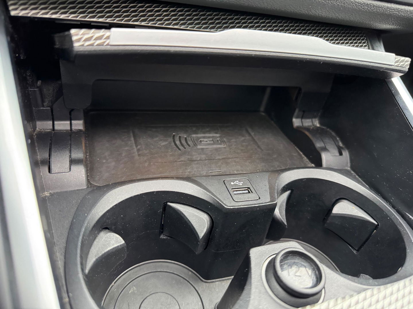 BMW 3 Serie Touring 330e High Executive M sport Panorama Leder Camera