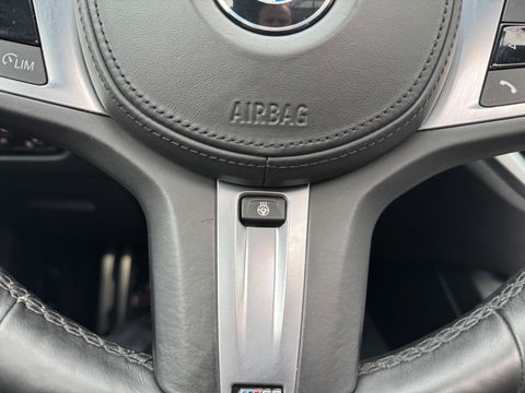 BMW 3 Serie Touring 330e High Executive M sport Panorama Leder Camera