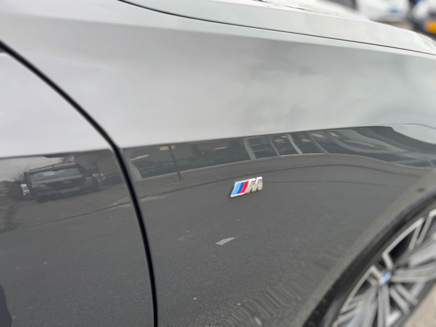 BMW 3 Serie Touring 330e High Executive M sport Panorama Leder Camera