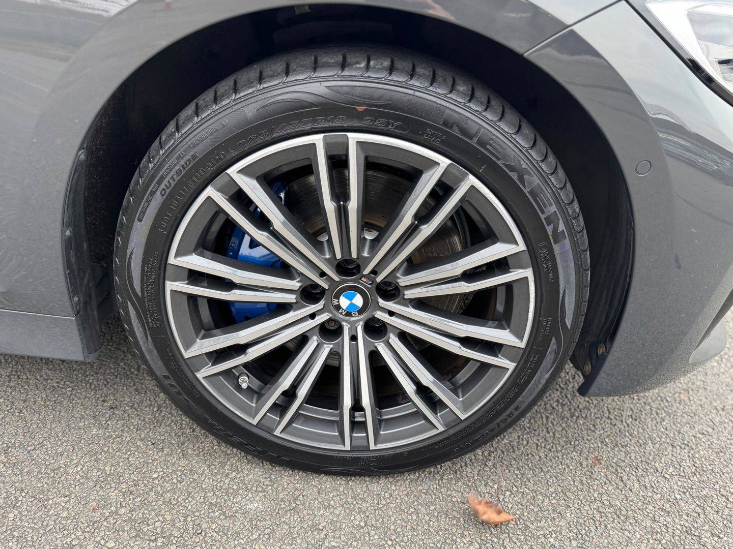 BMW 3 Serie Touring 330e High Executive M sport Panorama Leder Camera