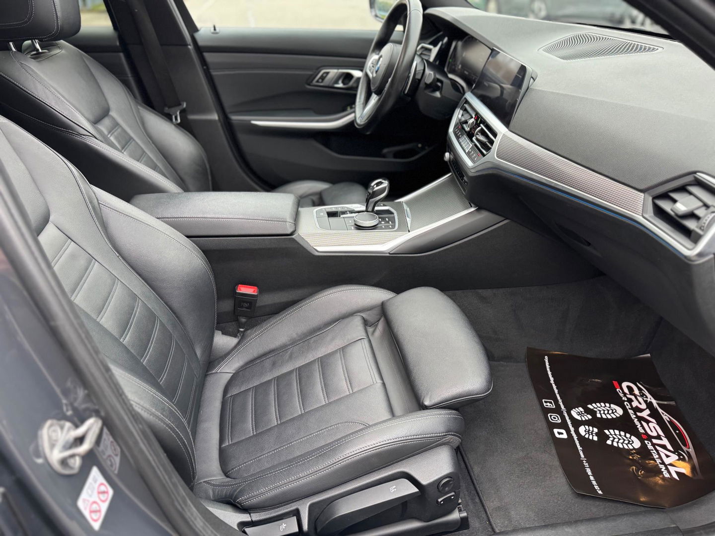 BMW 3 Serie Touring 330e High Executive M sport Panorama Leder Camera