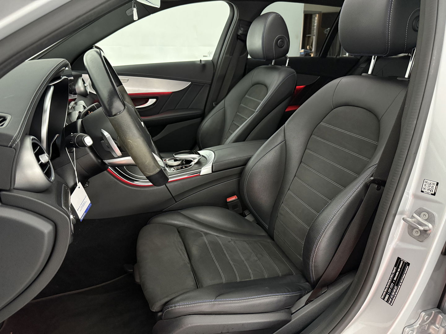 Mercedes-Benz C-Klasse 300 e AMG Limited | SOH 86% | Pano | Sfeer | Virtual | 360° | Trekh. | Stoelverw. | Cruise | Navi | NAP